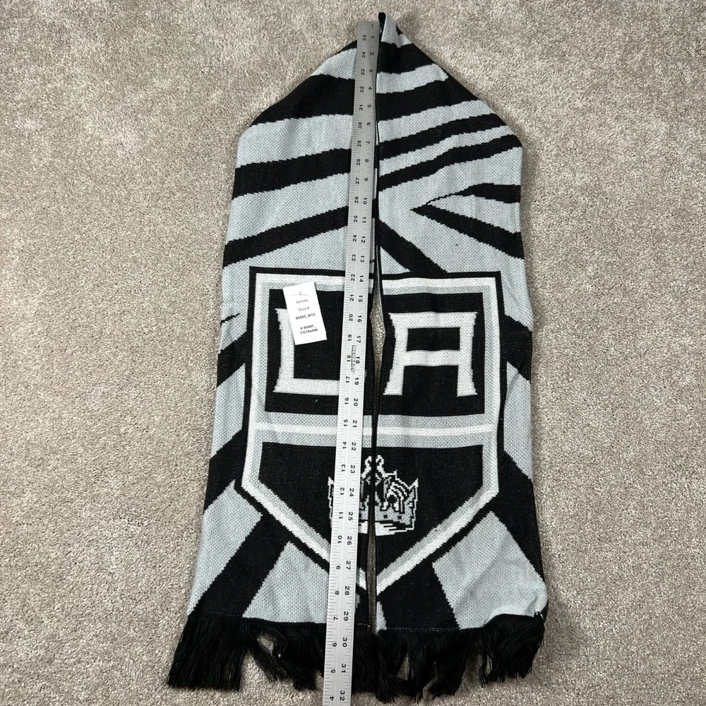 Adidas LA Kings NHL Knit Scarf Black Silver Geometric
